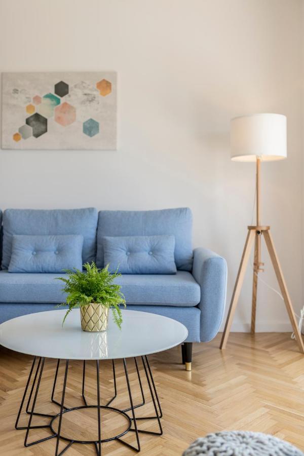 Apartment Shades Of Blue ฮวาร์ ภายนอก รูปภาพ